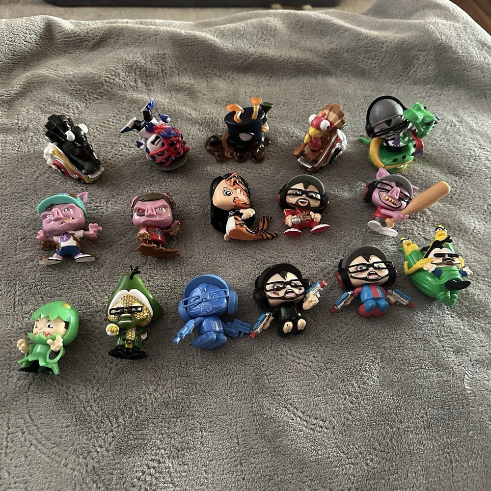 Fgteev Figures Lot Of‎ 16